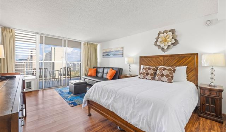 445 Seaside Avenue,Honolulu,Hawaii,96815,1 バスルームバスルーム,コンド / タウンハウス,Seaside,28,18686268