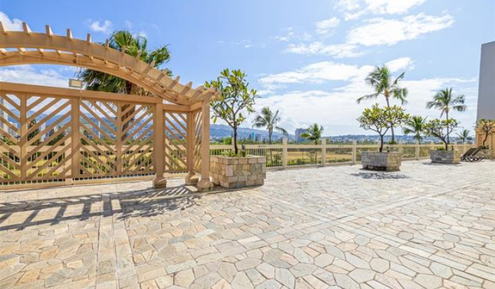 445 Seaside Avenue,Honolulu,Hawaii,96815,1 バスルームバスルーム,コンド / タウンハウス,Seaside,28,18686268