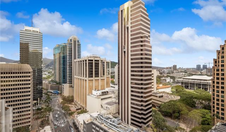 1088 Bishop Street,Honolulu,Hawaii,96813,1 ベッドルーム ベッドルーム,1 バスルームバスルーム,コンド / タウンハウス,Bishop,21,19390174