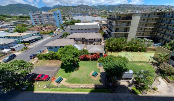 2916 Date Street,Honolulu,Hawaii,96816,2 Bedrooms Bedrooms,2 BathroomsBathrooms,Condo/Townhouse,Date,6,18222703