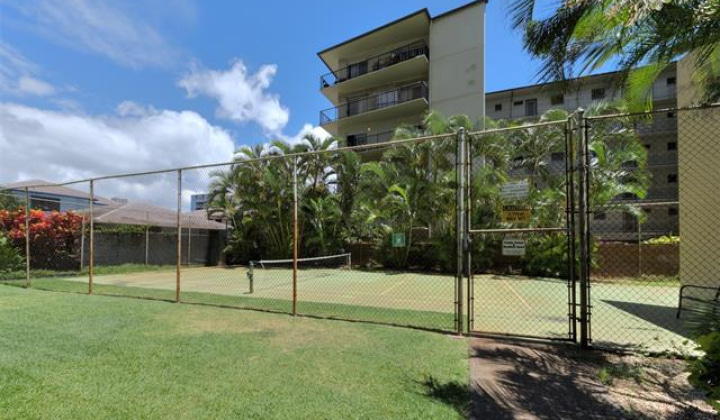 2916 Date Street,Honolulu,Hawaii,96816,2 Bedrooms Bedrooms,2 BathroomsBathrooms,Condo/Townhouse,Date,6,18222703
