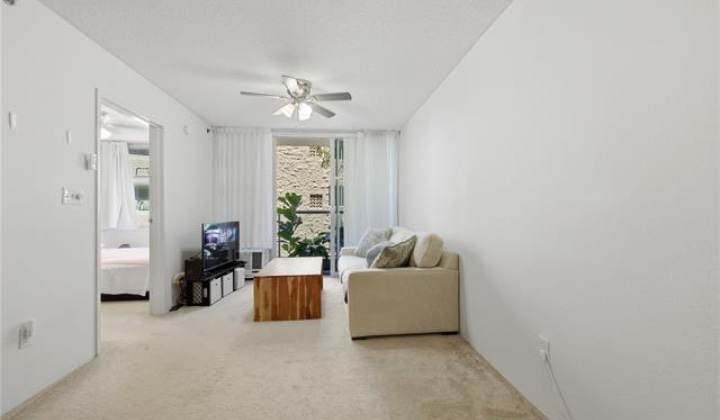 1448 Young Street,Honolulu,Hawaii,96814,1 ベッドルーム ベッドルーム,1 バスルームバスルーム,コンド / タウンハウス,Young,3,19390311