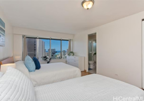 2525 Date Street,Honolulu,Hawaii,96826,2 ベッドルーム ベッドルーム,2 バスルームバスルーム,コンド / タウンハウス,Date,37,18223160