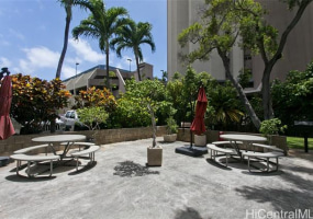 2525 Date Street,Honolulu,Hawaii,96826,2 ベッドルーム ベッドルーム,2 バスルームバスルーム,コンド / タウンハウス,Date,37,18223160