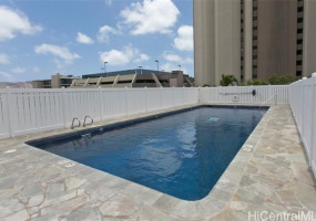2525 Date Street,Honolulu,Hawaii,96826,2 ベッドルーム ベッドルーム,2 バスルームバスルーム,コンド / タウンハウス,Date,37,18223160