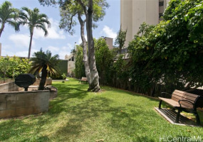 2525 Date Street,Honolulu,Hawaii,96826,2 ベッドルーム ベッドルーム,2 バスルームバスルーム,コンド / タウンハウス,Date,37,18223160
