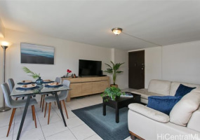 2525 Date Street,Honolulu,Hawaii,96826,2 ベッドルーム ベッドルーム,2 バスルームバスルーム,コンド / タウンハウス,Date,37,18223160