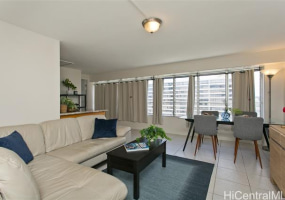 2525 Date Street,Honolulu,Hawaii,96826,2 ベッドルーム ベッドルーム,2 バスルームバスルーム,コンド / タウンハウス,Date,37,18223160