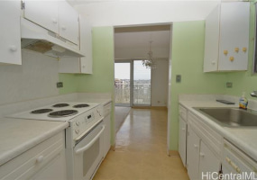 1635 Dole Street,Honolulu,Hawaii,96822,2 ベッドルーム ベッドルーム,1 バスルームバスルーム,コンド / タウンハウス,Dole,15,18223336