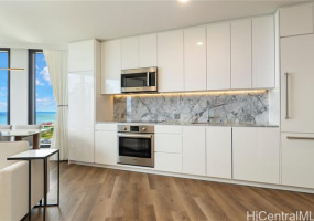 987 Queen Street,Honolulu,Hawaii,96814,1 Bedroom Bedrooms,1 BathroomBathrooms,Condo/Townhouse,Queen,35,18223416