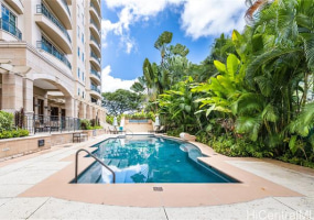 1740 Beretania Street,Honolulu,Hawaii,96826,2 ベッドルーム ベッドルーム,2 バスルームバスルーム,コンド / タウンハウス,Beretania,8,18688061