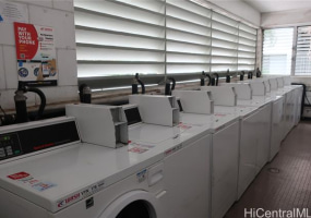 2845 Waialae Avenue,Honolulu,Hawaii,96826,2 ベッドルーム ベッドルーム,1 バスルームバスルーム,コンド / タウンハウス,Waialae,3,18223999