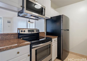 3045 Ala Napuaa Place,Honolulu,Hawaii,96818,2 Bedrooms Bedrooms,2 BathroomsBathrooms,Condo/Townhouse,Ala Napuaa,18,18224067