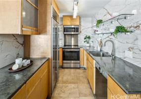 2979 Kalakaua Avenue,Honolulu,Hawaii,96815,2 Bedrooms Bedrooms,2 BathroomsBathrooms,Condo/Townhouse,Kalakaua,4,18224614