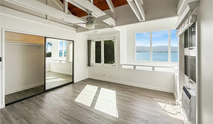 44-327 Kaneohe Bay Drive,Kaneohe,Hawaii,96744,8 ベッドルーム ベッドルーム,5 バスルームバスルーム,一戸建て,Kaneohe Bay,19391536