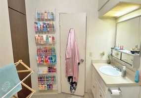 2465 Kuhio Avenue,Honolulu,Hawaii,96815,2 ベッドルーム ベッドルーム,2 バスルームバスルーム,コンド / タウンハウス,Kuhio,5,18224775