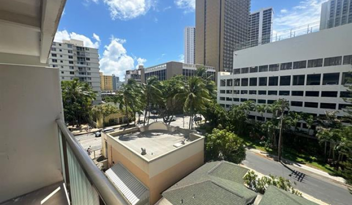 2465 Kuhio Avenue,Honolulu,Hawaii,96815,2 ベッドルーム ベッドルーム,2 バスルームバスルーム,コンド / タウンハウス,Kuhio,6,18224950