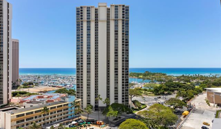 410 Atkinson Drive,Honolulu,Hawaii,96814,1 バスルームバスルーム,コンド / タウンハウス,Atkinson,15,18689130