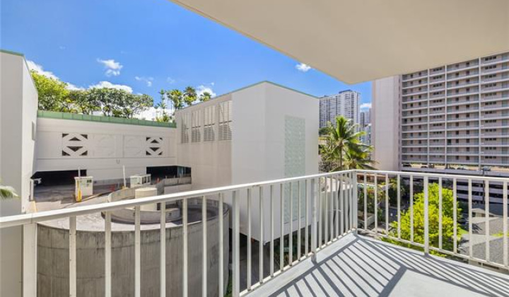 475 Atkinson Drive,Honolulu,Hawaii,96814,1 BathroomBathrooms,Condo/Townhouse,Atkinson,7,18225085