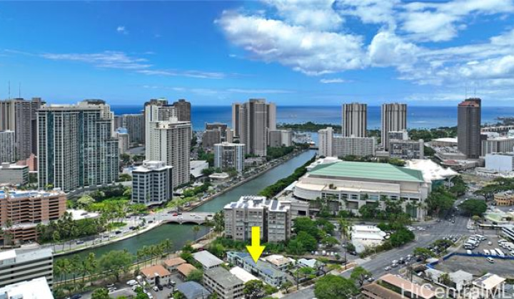 1867 Kapiolani Boulevard,Honolulu,Hawaii,96826,5 ベッドルーム ベッドルーム,3 バスルームバスルーム,一戸建て,Kapiolani,18225774