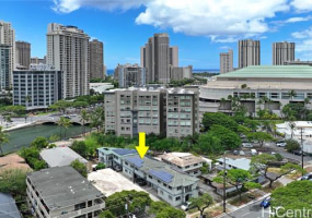 1867 Kapiolani Boulevard,Honolulu,Hawaii,96826,5 ベッドルーム ベッドルーム,3 バスルームバスルーム,一戸建て,Kapiolani,18225774