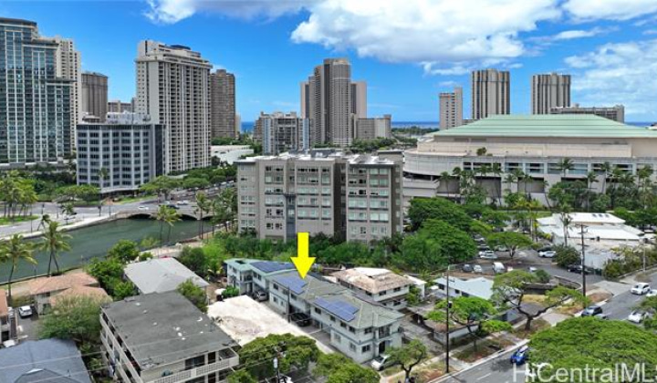 1867 Kapiolani Boulevard,Honolulu,Hawaii,96826,5 ベッドルーム ベッドルーム,3 バスルームバスルーム,一戸建て,Kapiolani,18225774