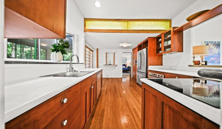 380 Portlock Road,Honolulu,Hawaii,96825,3 ベッドルーム ベッドルーム,4 バスルームバスルーム,一戸建て,Portlock,19393138