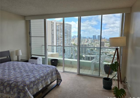 555 大学 Avenue,Honolulu,Hawaii,96826,1 ベッドルーム ベッドルーム,1 バスルームバスルーム,コンド / タウンハウス,University,25,18226905