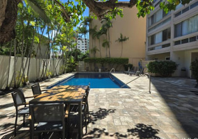 555 大学 Avenue,Honolulu,Hawaii,96826,1 ベッドルーム ベッドルーム,1 バスルームバスルーム,コンド / タウンハウス,University,25,18226905