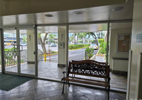 555 大学 Avenue,Honolulu,Hawaii,96826,1 ベッドルーム ベッドルーム,1 バスルームバスルーム,コンド / タウンハウス,University,25,18226905