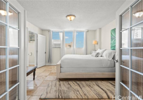 2442 Kuhio Avenue,Honolulu,Hawaii,96815,2 ベッドルーム ベッドルーム,1 バスルームバスルーム,コンド / タウンハウス,Kuhio,11,18228596
