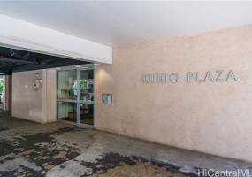 2442 Kuhio Avenue,Honolulu,Hawaii,96815,2 ベッドルーム ベッドルーム,1 バスルームバスルーム,コンド / タウンハウス,Kuhio,11,18228596