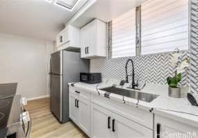 225 Liliuokalani Avenue,Honolulu,Hawaii,96815,2 ベッドルーム ベッドルーム,1 バスルームバスルーム,コンド / タウンハウス,Liliuokalani,5,18228655