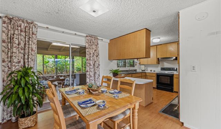 45-595 Keaahala Road,Kaneohe,Hawaii,96744,3 Bedrooms Bedrooms,1 BathroomBathrooms,Single family,Keaahala,18228871