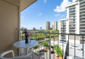 1296 Kapiolani Boulevard,Honolulu,Hawaii,96814,3 Bedrooms Bedrooms,3 BathroomsBathrooms,Condo/Townhouse,Kapiolani,47,17825712