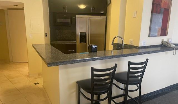 1088 Bishop Street,Honolulu,Hawaii,96813,1 Bedroom Bedrooms,1 BathroomBathrooms,Condo/Townhouse,Bishop,36,19394754