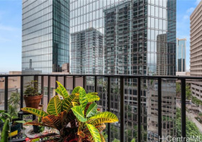 225 Queen Street,Honolulu,Hawaii,96813,2 Bedrooms Bedrooms,2 BathroomsBathrooms,Condo/Townhouse,Queen,10,18229233