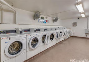 225 Queen Street,Honolulu,Hawaii,96813,2 Bedrooms Bedrooms,2 BathroomsBathrooms,Condo/Townhouse,Queen,10,18229233