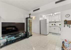 225 Queen Street,Honolulu,Hawaii,96813,2 Bedrooms Bedrooms,2 BathroomsBathrooms,Condo/Townhouse,Queen,10,18229233