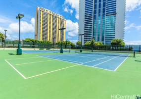 1177 Queen Street,Honolulu,Hawaii,96814,4 ベッドルーム ベッドルーム,4 バスルームバスルーム,コンド / タウンハウス,Queen,46,18740068