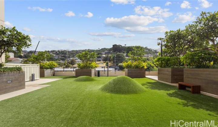 1717 Mott Smith Drive,Honolulu,Hawaii,96822,1 Bedroom Bedrooms,1 BathroomBathrooms,Condo/Townhouse,Mott Smith,25,18229619