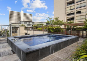 1717 Mott Smith Drive,Honolulu,Hawaii,96822,1 Bedroom Bedrooms,1 BathroomBathrooms,Condo/Townhouse,Mott Smith,25,18229619