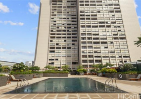 1717 Mott Smith Drive,Honolulu,Hawaii,96822,1 Bedroom Bedrooms,1 BathroomBathrooms,Condo/Townhouse,Mott Smith,25,18229619
