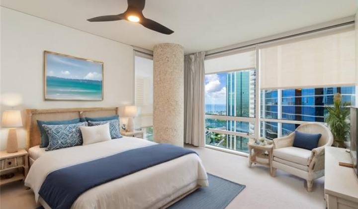 88 Piikoi Street,Honolulu,Hawaii,96814,2 Bedrooms Bedrooms,2 BathroomsBathrooms,Condo/Townhouse,Piikoi,35,18230064