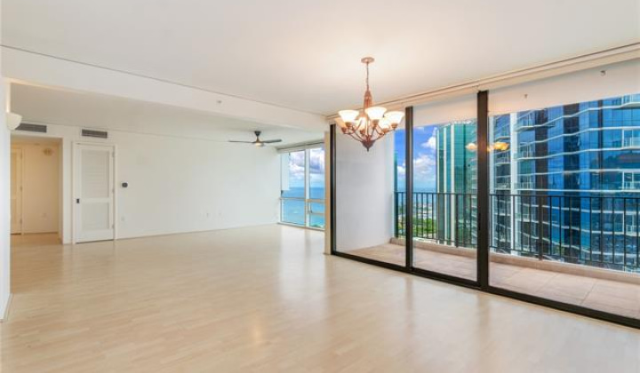88 Piikoi Street,Honolulu,Hawaii,96814,2 Bedrooms Bedrooms,2 BathroomsBathrooms,Condo/Townhouse,Piikoi,35,18230064