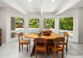 4644 Kolohala Street,Honolulu,Hawaii,96816,6 ベッドルーム ベッドルーム,6 バスルームバスルーム,一戸建て,Kolohala,18230320