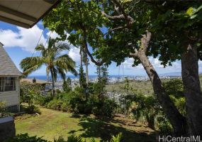 3637 Nihipali Place,Honolulu,Hawaii,96816,4 ベッドルーム ベッドルーム,3 バスルームバスルーム,一戸建て,Nihipali,18693094