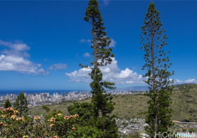 3637 Nihipali Place,Honolulu,Hawaii,96816,4 ベッドルーム ベッドルーム,3 バスルームバスルーム,一戸建て,Nihipali,18693094