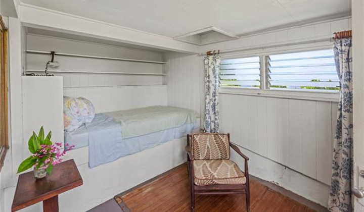 3637 Nihipali Place,Honolulu,Hawaii,96816,4 ベッドルーム ベッドルーム,3 バスルームバスルーム,一戸建て,Nihipali,18693094