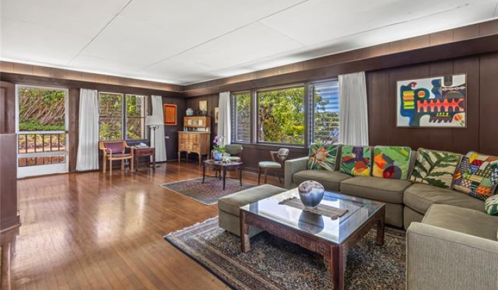 3637 Nihipali Place,Honolulu,Hawaii,96816,4 ベッドルーム ベッドルーム,3 バスルームバスルーム,一戸建て,Nihipali,18693094